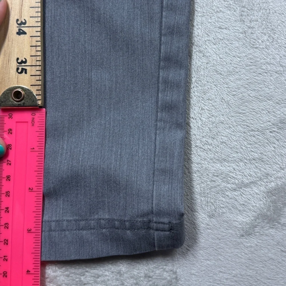 Figs Technical Collection Men’s Axim Cargo Grey Scrubs Pants Size Medium